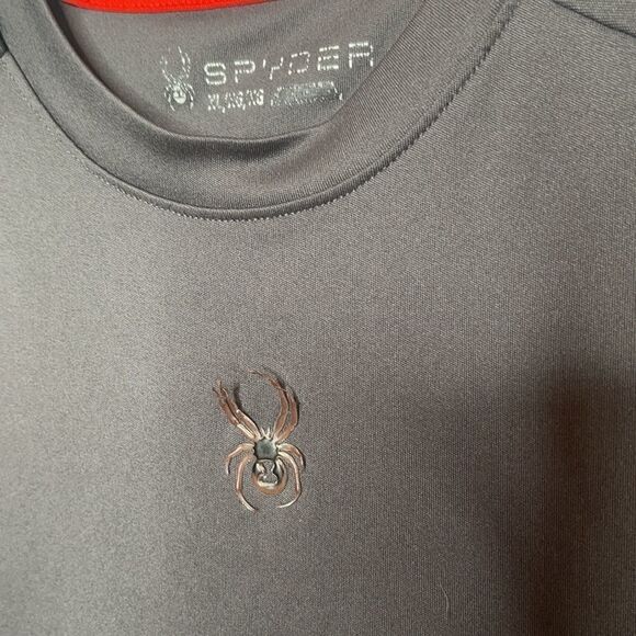 Boys Spyder Red/Grey/Black T-shirt. Size XL. - Picture 2 of 7